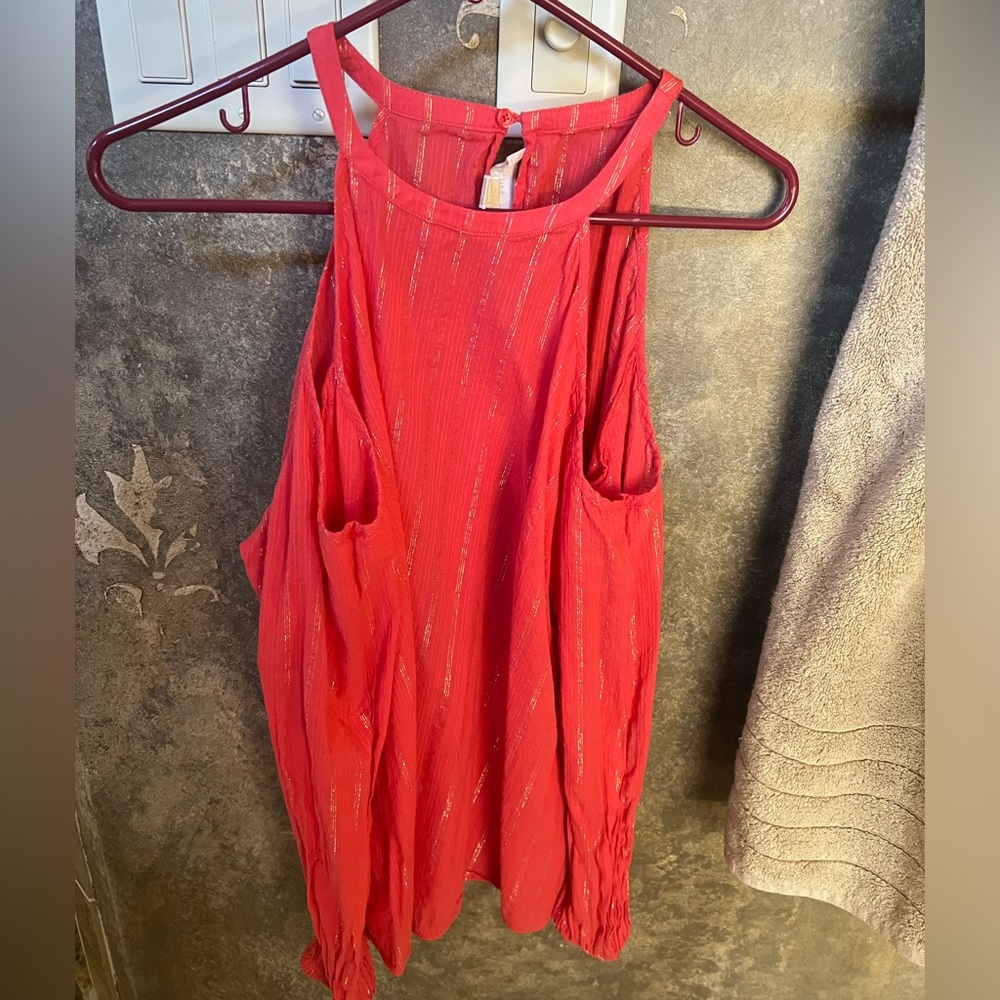 Women’s Cold Shoulder Top